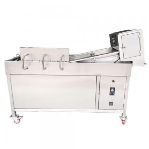 Bagel boiling machine
